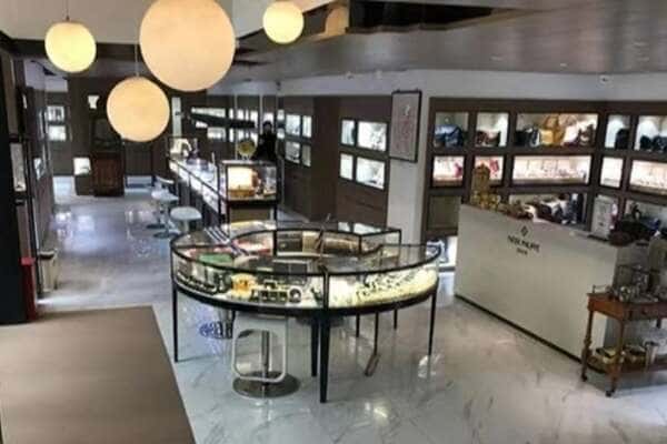 日喀则定结县佳哥鉴酒商行